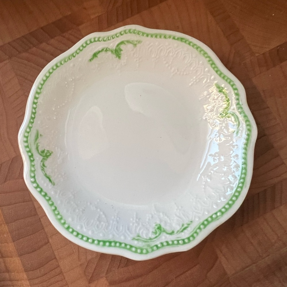 Set of 2 Antique W.H. Grindley & Co. ironstone butter pats - Picture 3 of 4